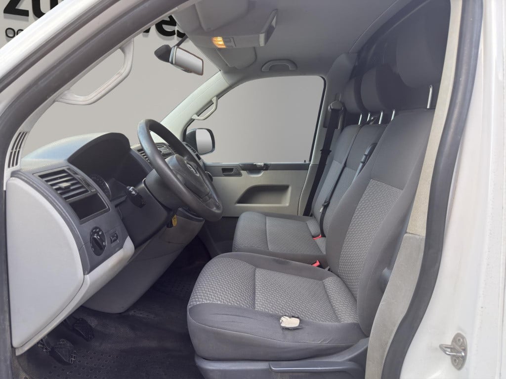 Volkswagen Transporter 2.0 tdi l2h1 airco 140pk stoelverwarming 3 zits