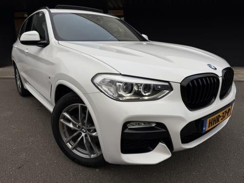 BMW X3 xdrive20i high executive // m-sport // pano // dealerondhouden /