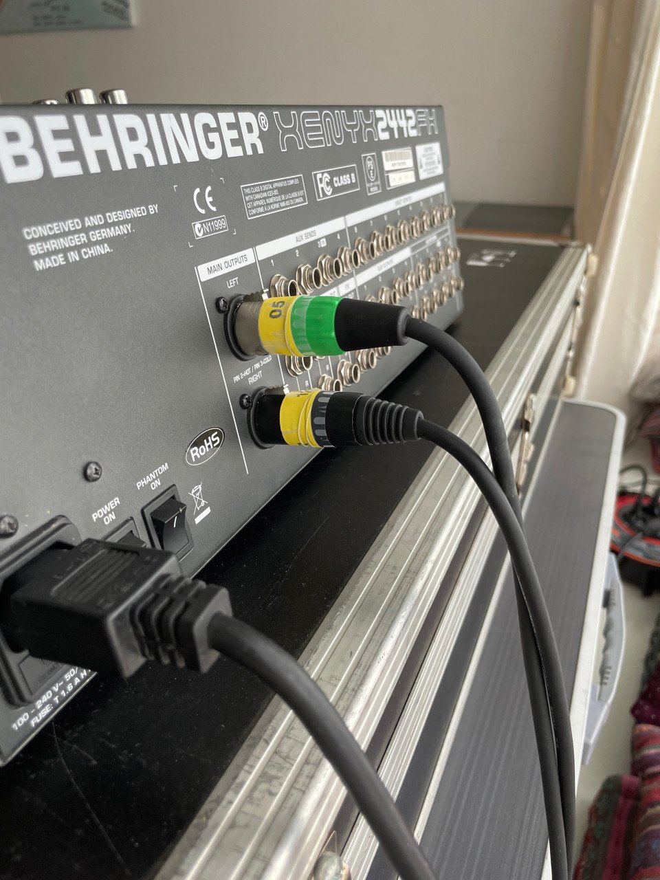 Mengpaneel 2442FX