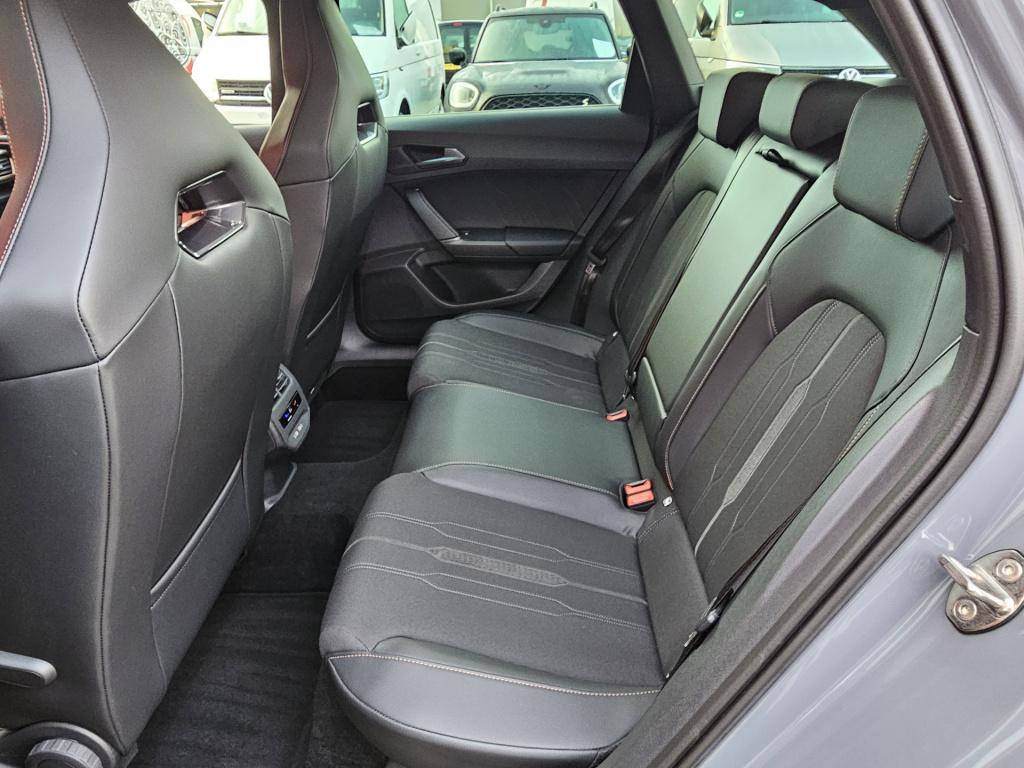 Cupra Leon Sportstourer 1.4 e-hybrid vz adrenaline | acc | camera | carplay