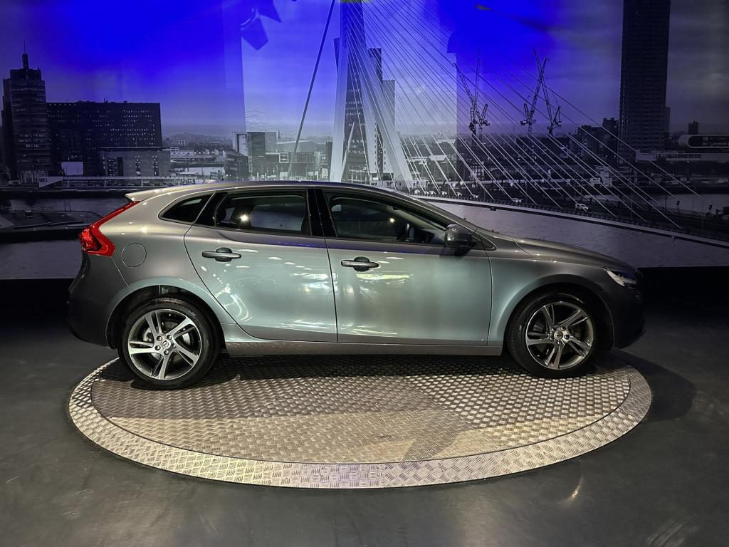 Volvo V40 1.5 t2 inscription *clima*navi*camera*