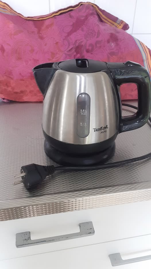 Kleine krachtige waterkoker
