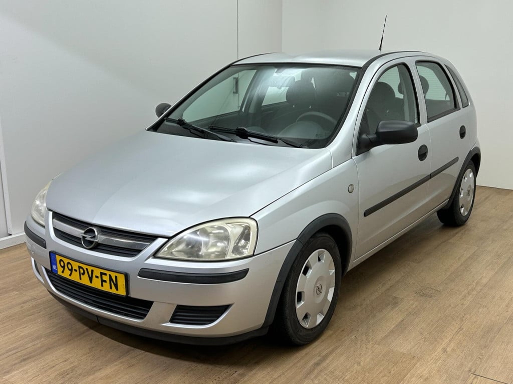 Opel Corsa occasion 1.2-16v rhythm | grijs | tweedehands opel corsa | cruis