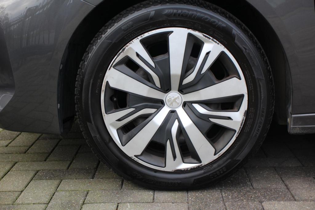 Peugeot 208 1.2 puretech active - navi - carplay - cruise - nap org nederla