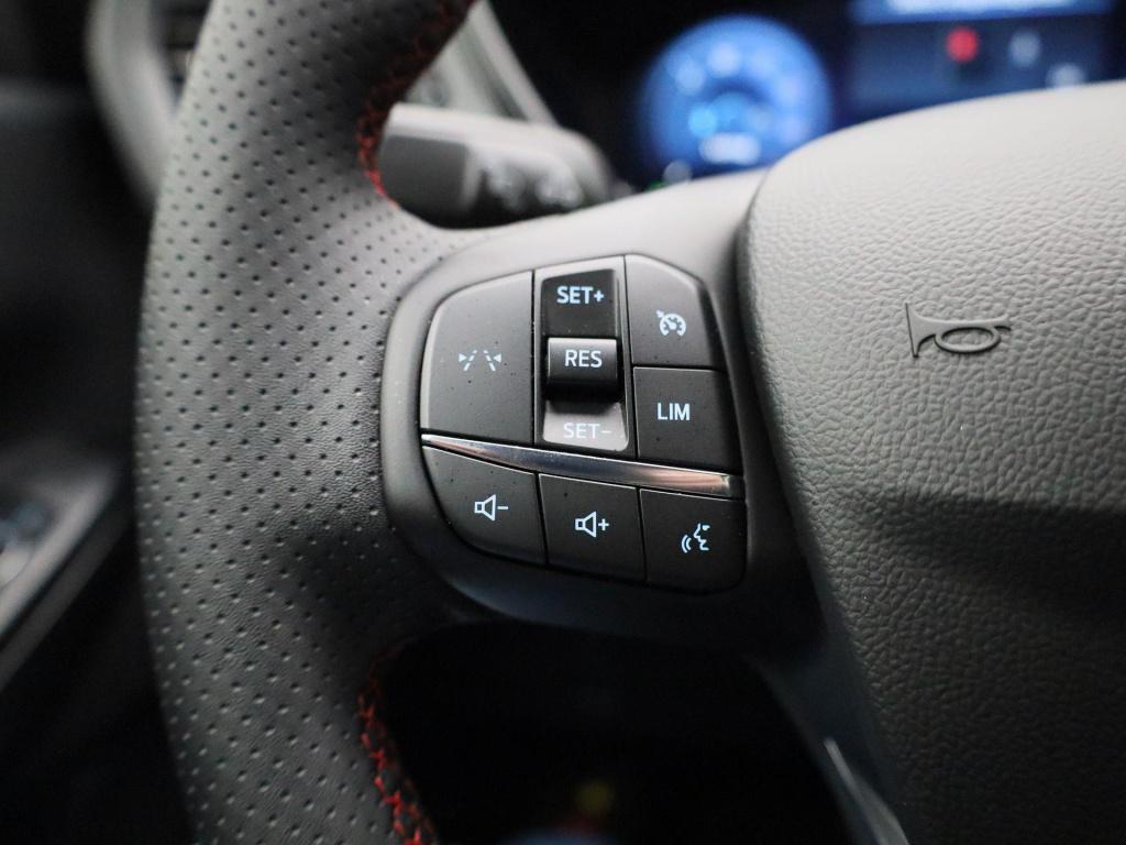 Ford Kuga st-line | climate control | cruise control | head-up display | ac