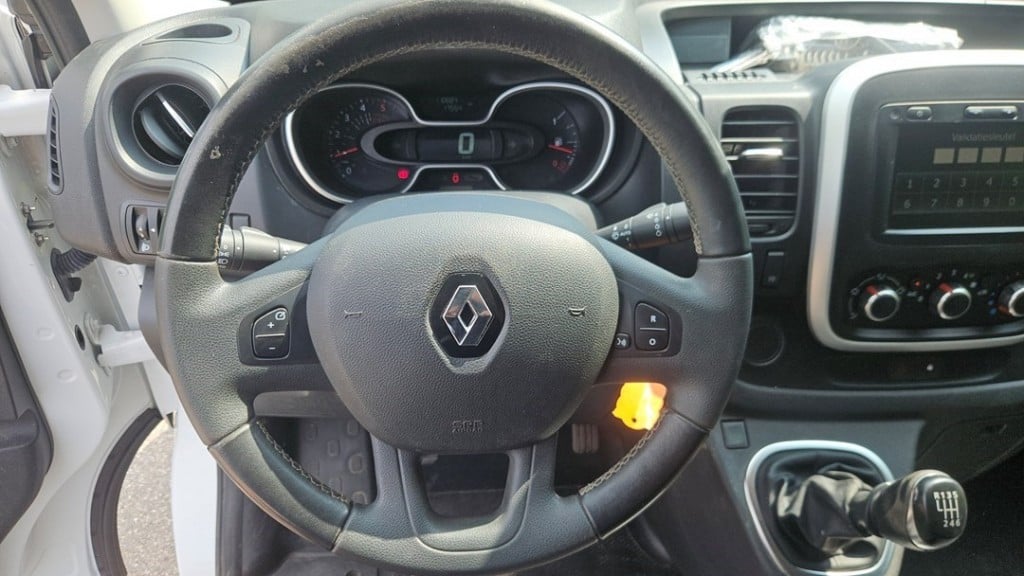 Renault Trafic 2.0 dci 16v ---145 pk uitvoering---