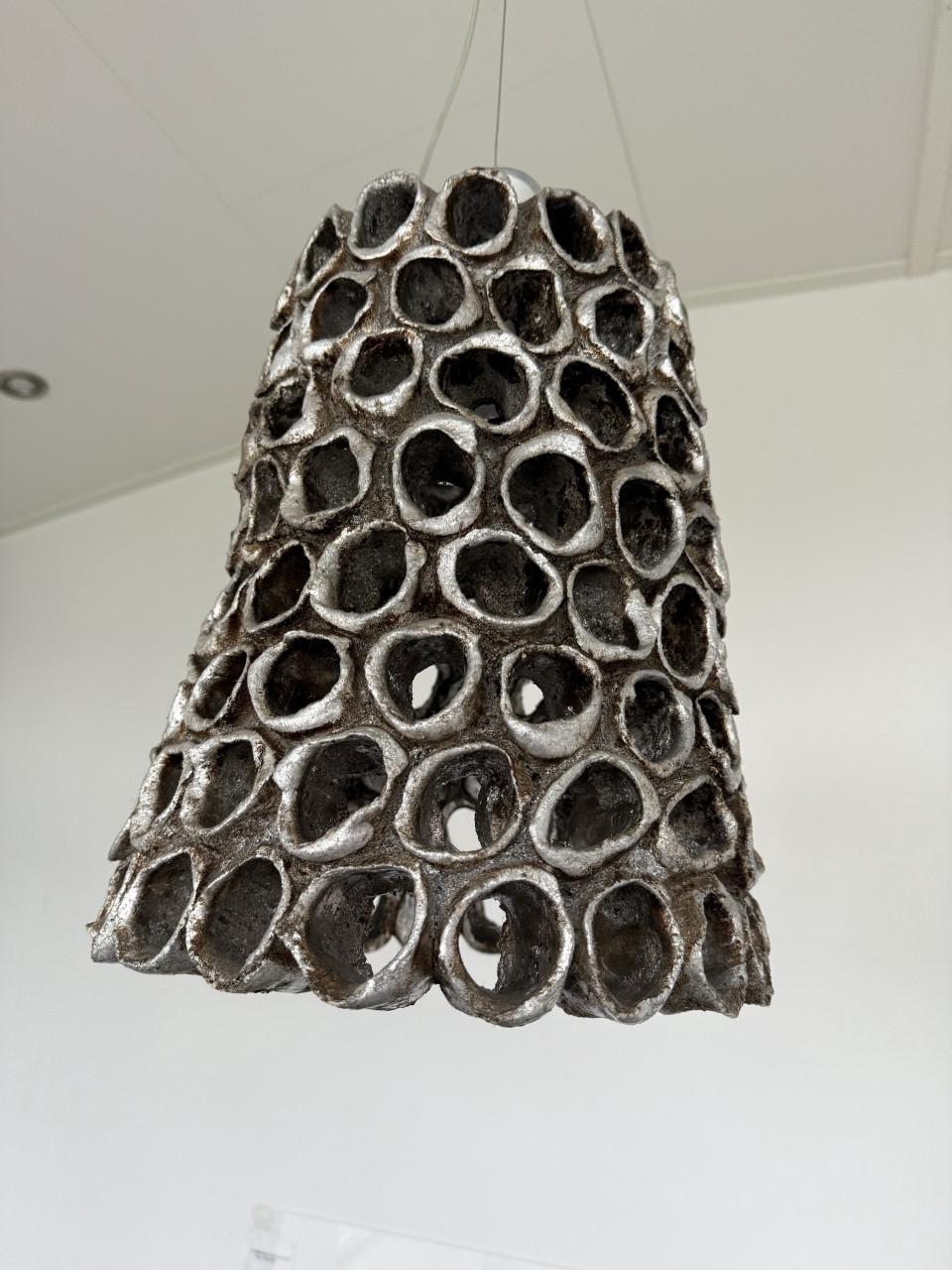 2 mooie keramische lampenkappen