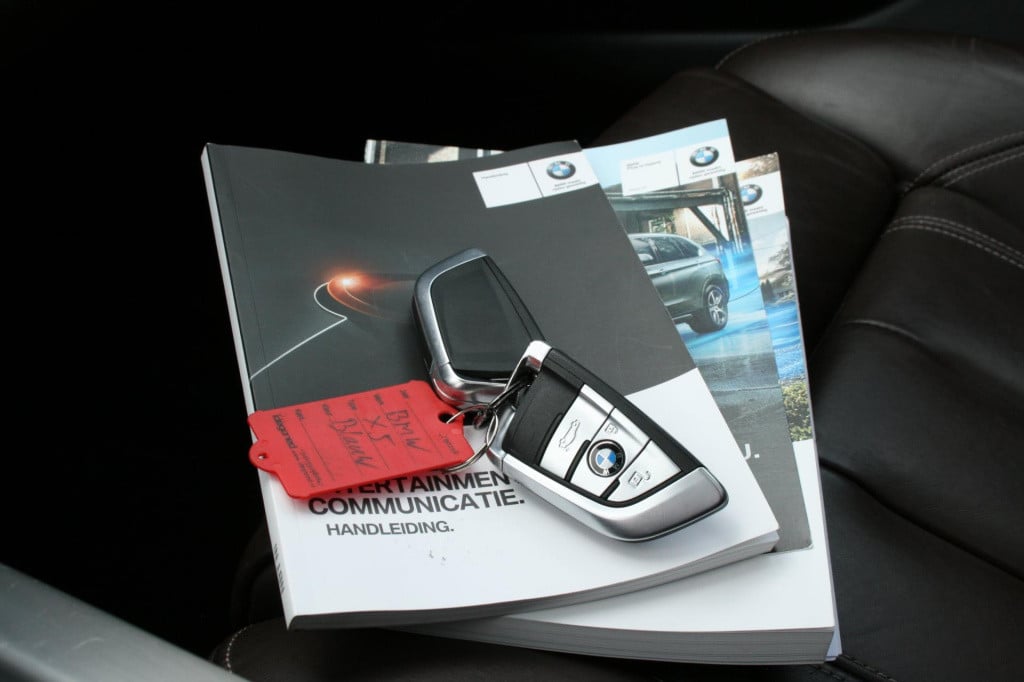 BMW X5 xdrive40e high executive