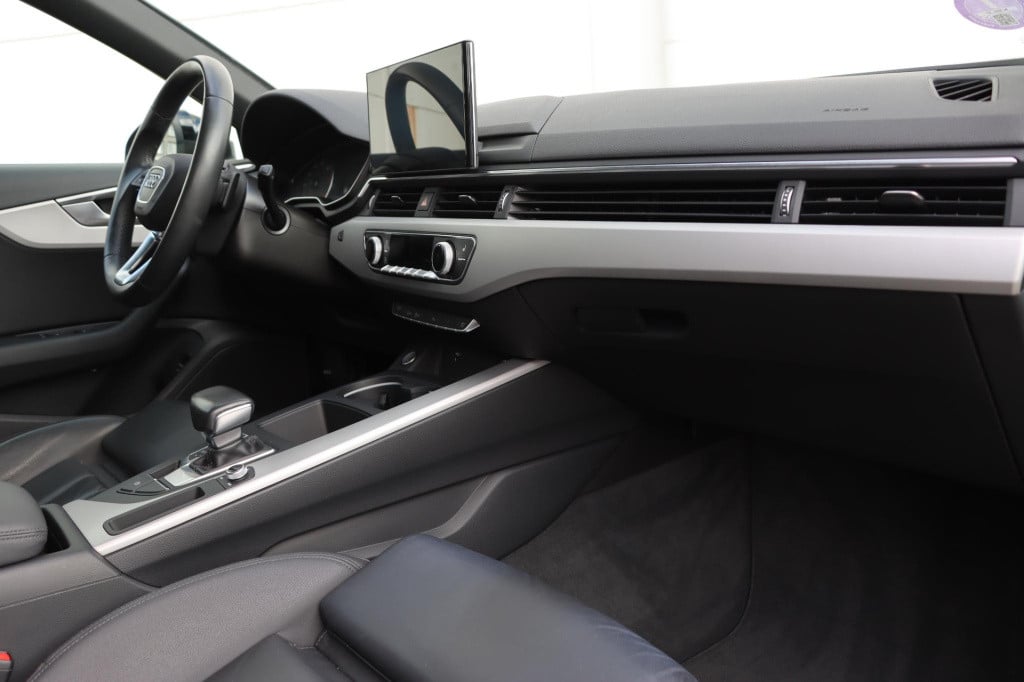 Audi A4 avant 40 tfsi s-edition s-tronic 204pk