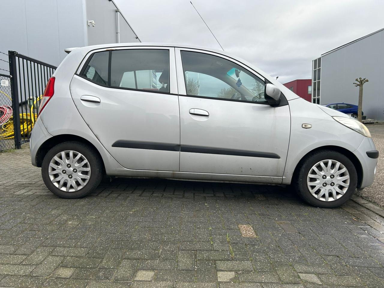 Hyundai I10 1.1 Dynamic Cool €999 VASTE PRIJS!