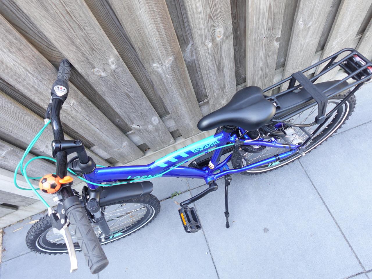 🚲 Loekie Snake 22 inch – Zo goed als nieuw – Slechts 1,5 jaar jong!