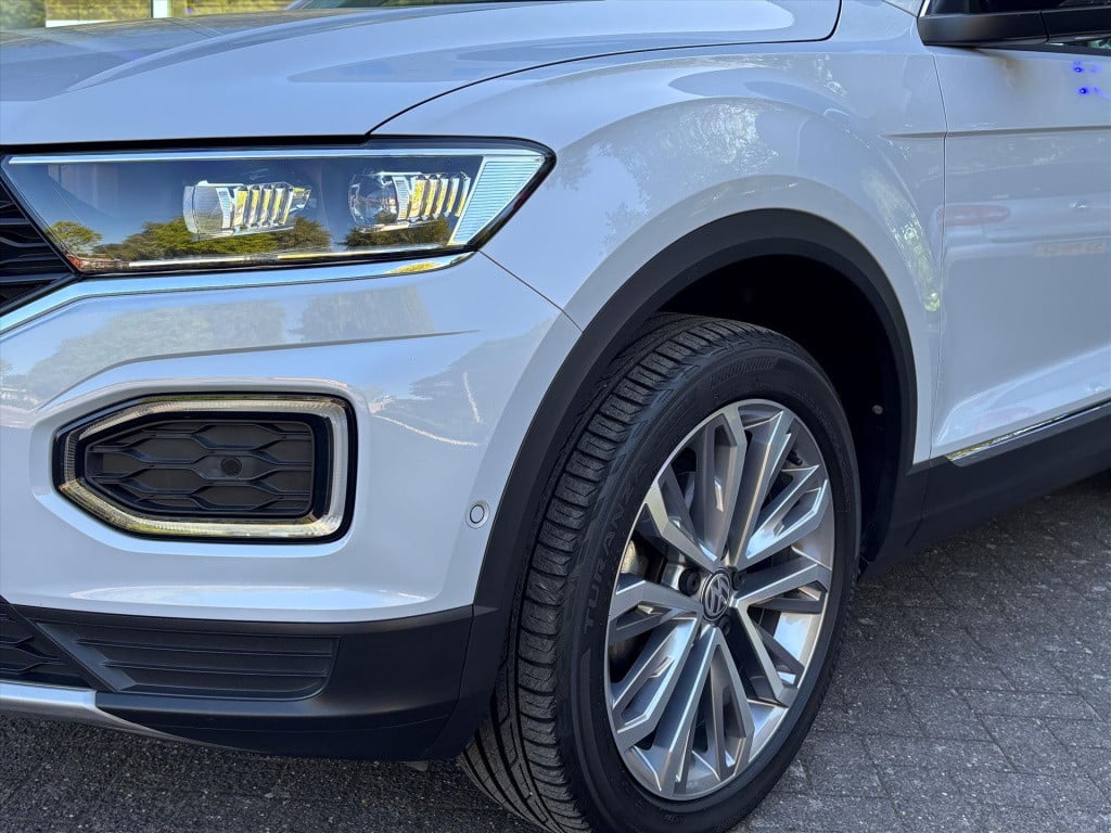 Volkswagen T-roc 1.5 tsi 150pk 7-dsg iq-drive|adapt. cruise | virtual cockp