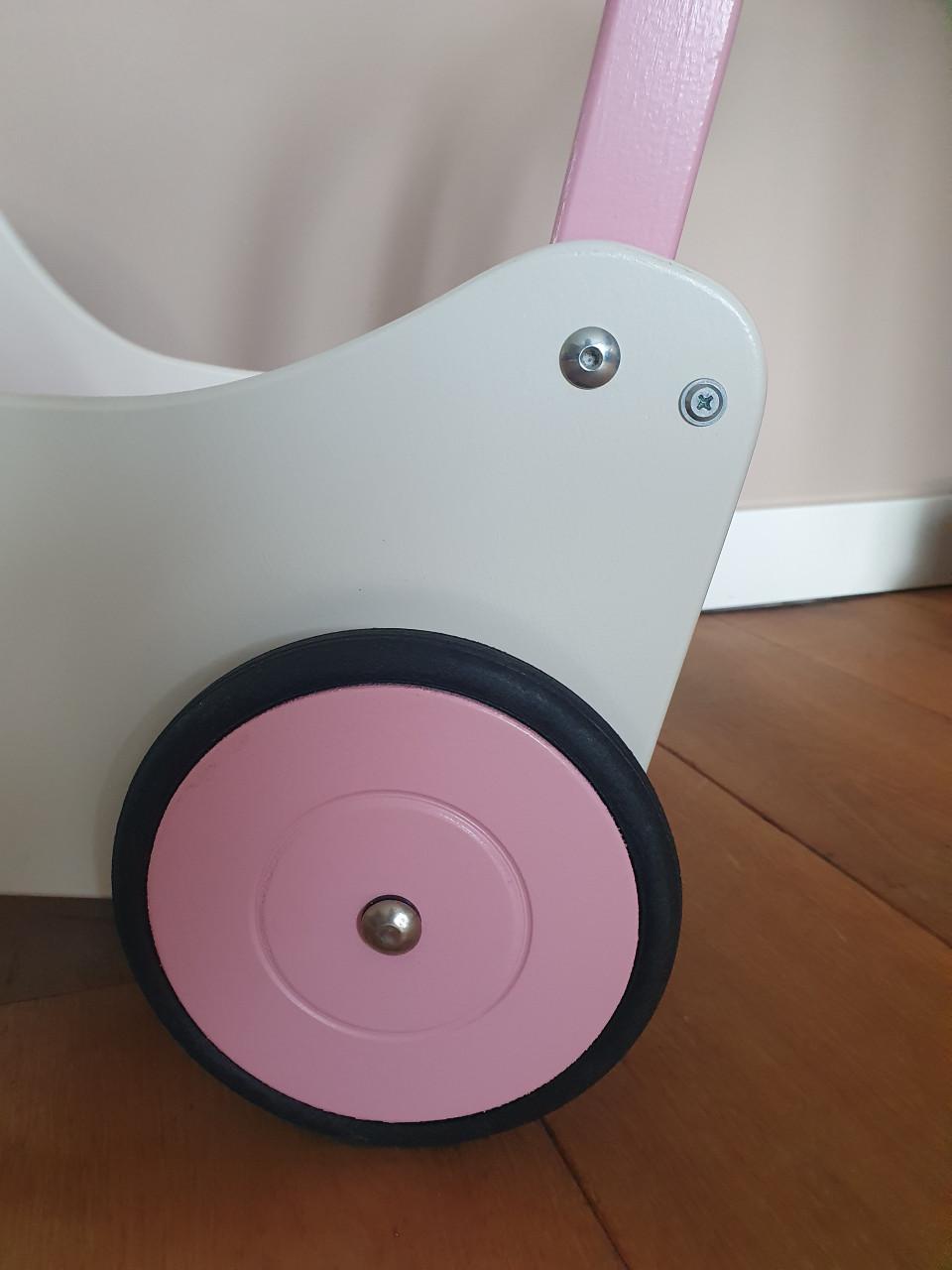 Houten poppenwagen, kinderwagen