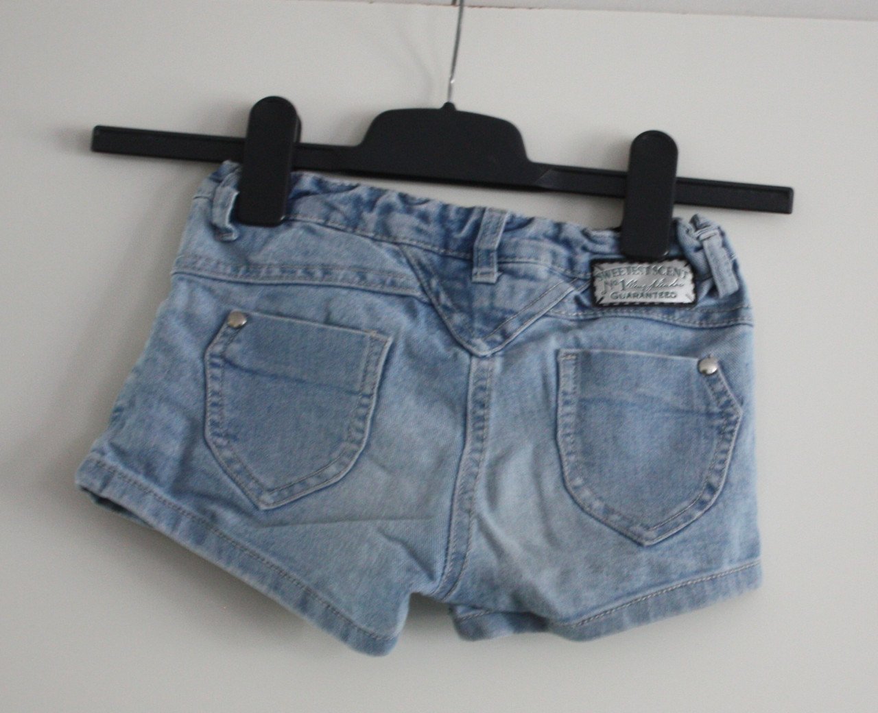 Blauwe koerte broek maat 116