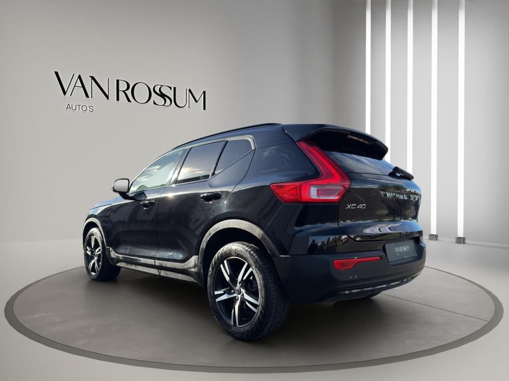 Volvo XC40 1.5 t3 r-design | camera | stoel/stuurverwarming | led | cruise 