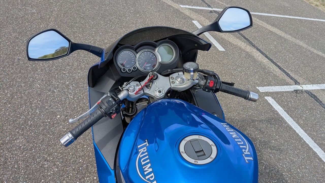 Triumph Sprint ST 1050 - Blauw - Met Brembo voorremmen!