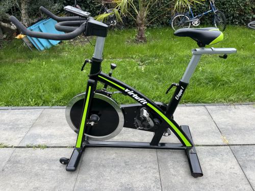 Spinning bike / hometrainer