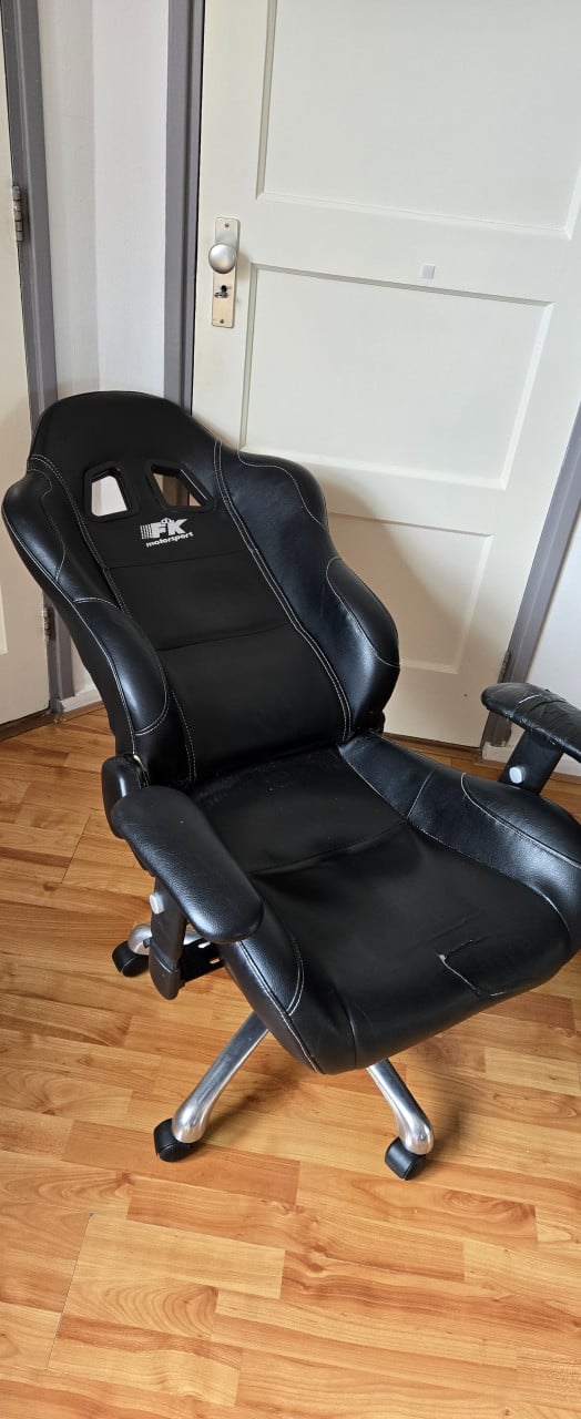 FK Motorsport game stoel