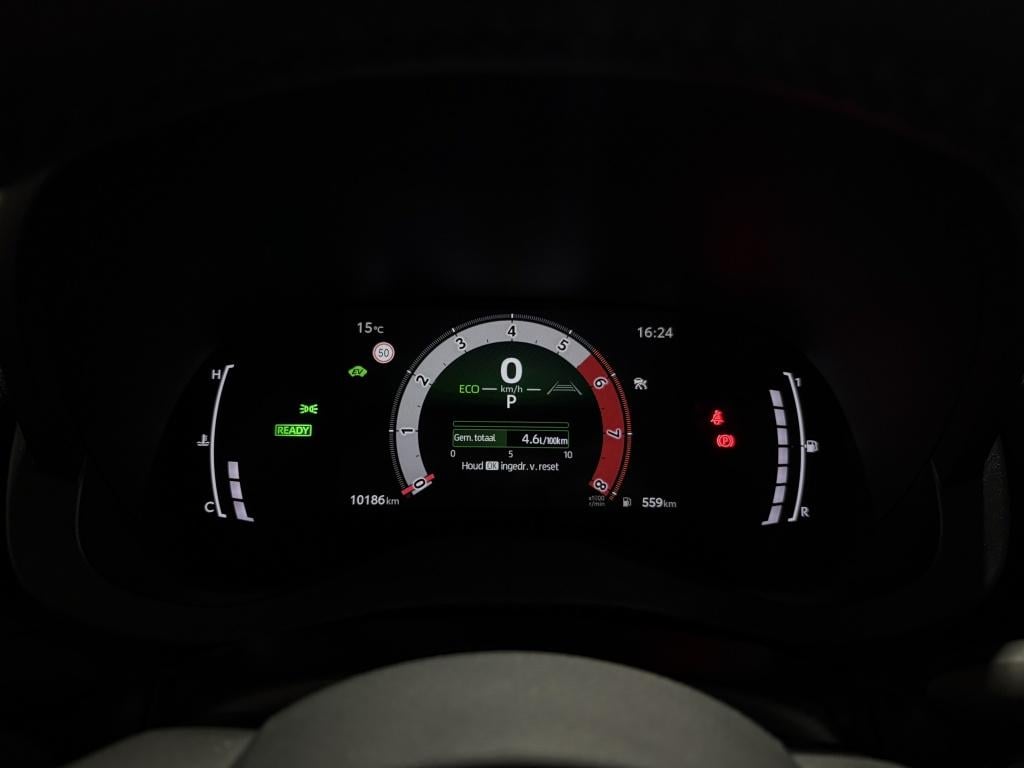 Toyota Yaris 1.5 hyb. 115 first edition | demo |