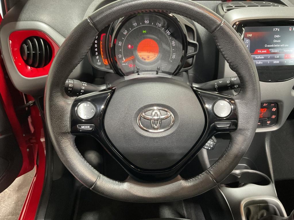 Toyota Aygo cabrio | navigatie | camera | 1.0 vvt-i x-joy
