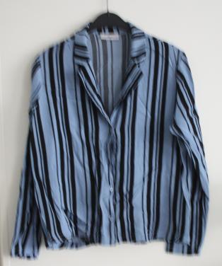 Blauw emet blauw zwarte strepen maat 38