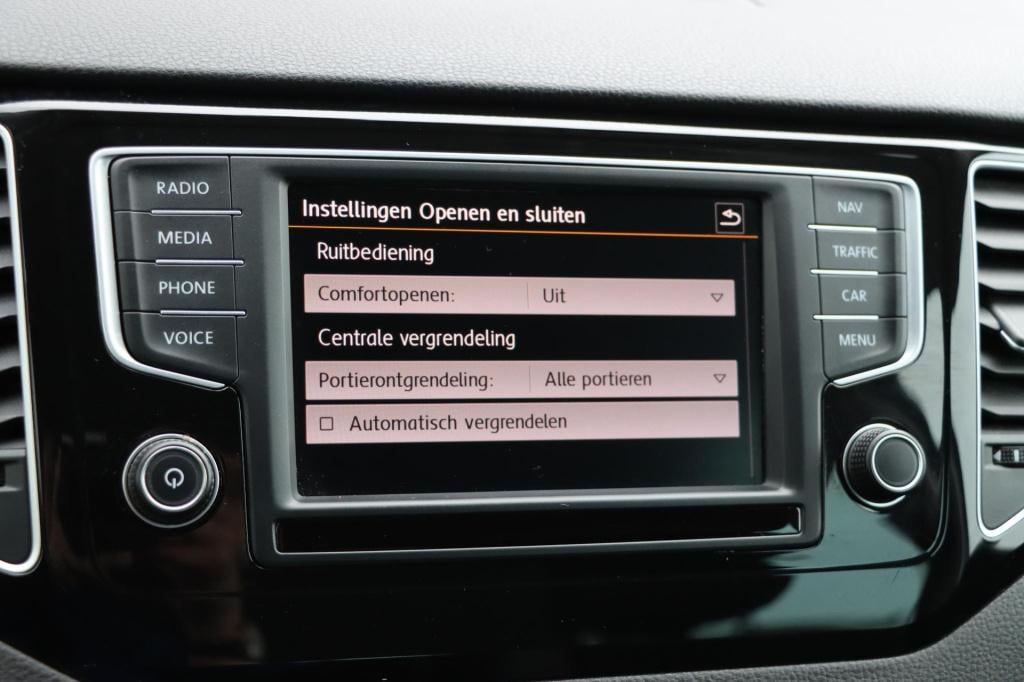 Volkswagen Golf Sportsvan 1.4 tsi highline 125pk