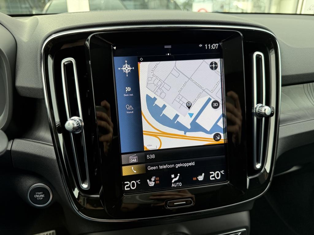 Volvo XC40 t5 262pk recharge ultimate dark| panodak| adap.cruise| camera| e