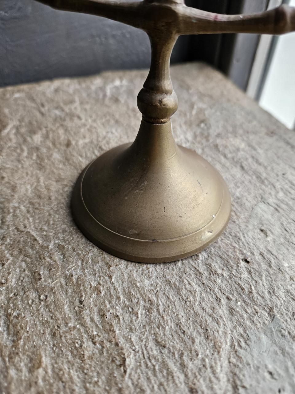 Prachtige antieke bronzen Joodse menorah, 7 armige kandelaar