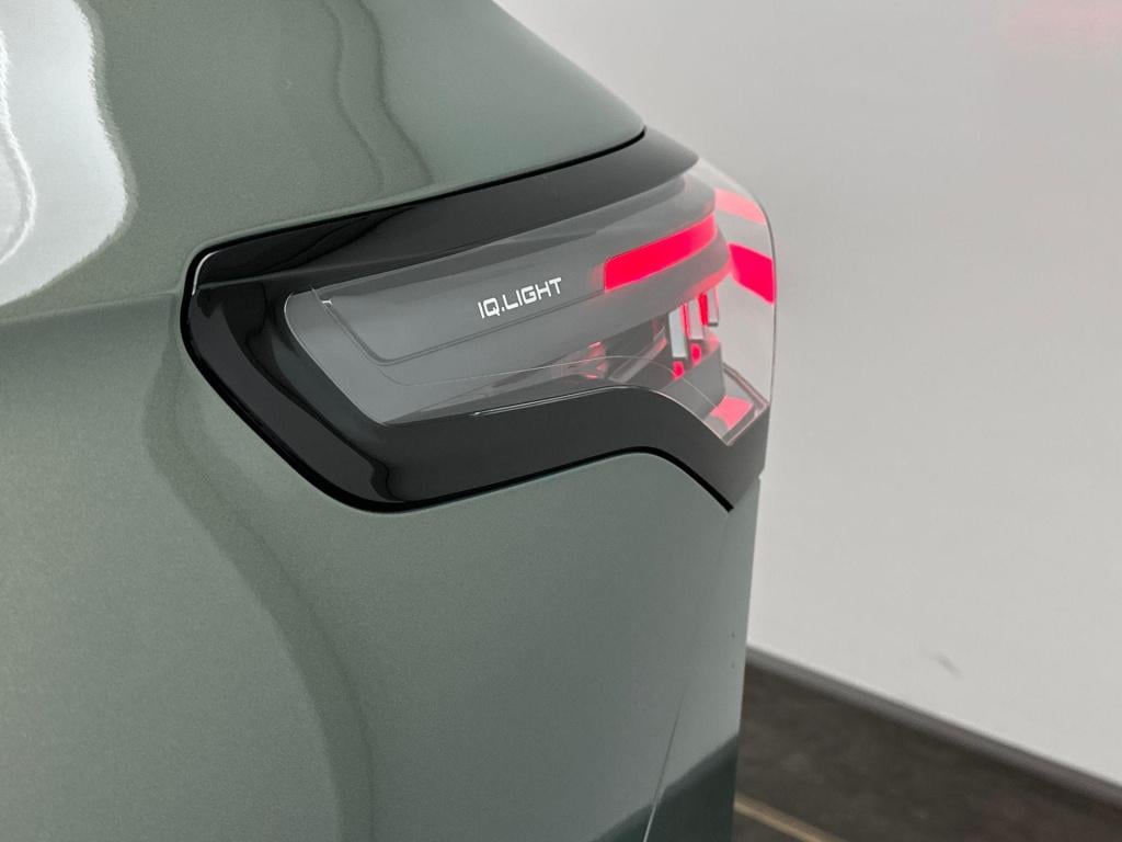 Volkswagen Tiguan r-line edition 1.5 ehybrid 150 kw / 204 pk suv 6 v
