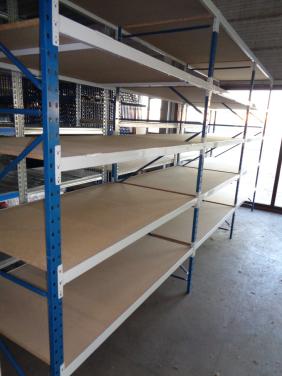 Grote partij gebruikte Bosal grootvakstelling 90 cm diep .