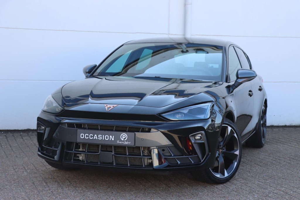 Cupra Leon 1.5 tsi ehybrid business 204pk dsg6
