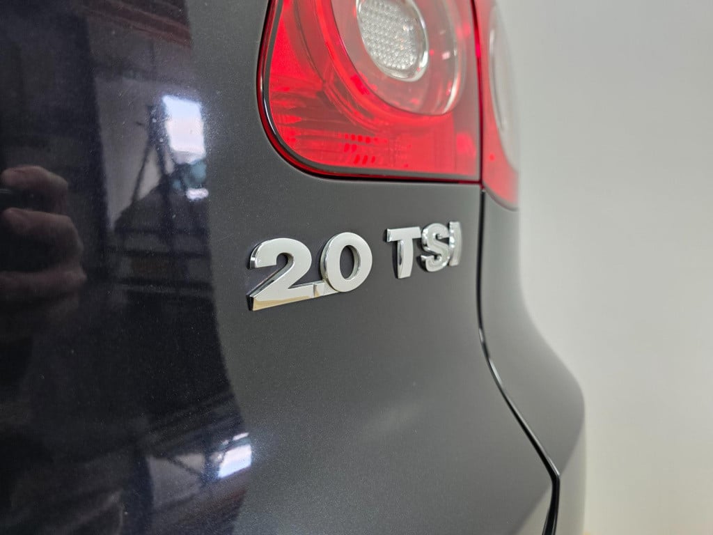 Volkswagen Tiguan occasion 2.0 tsi sport&style 4motion met panoramadak en c