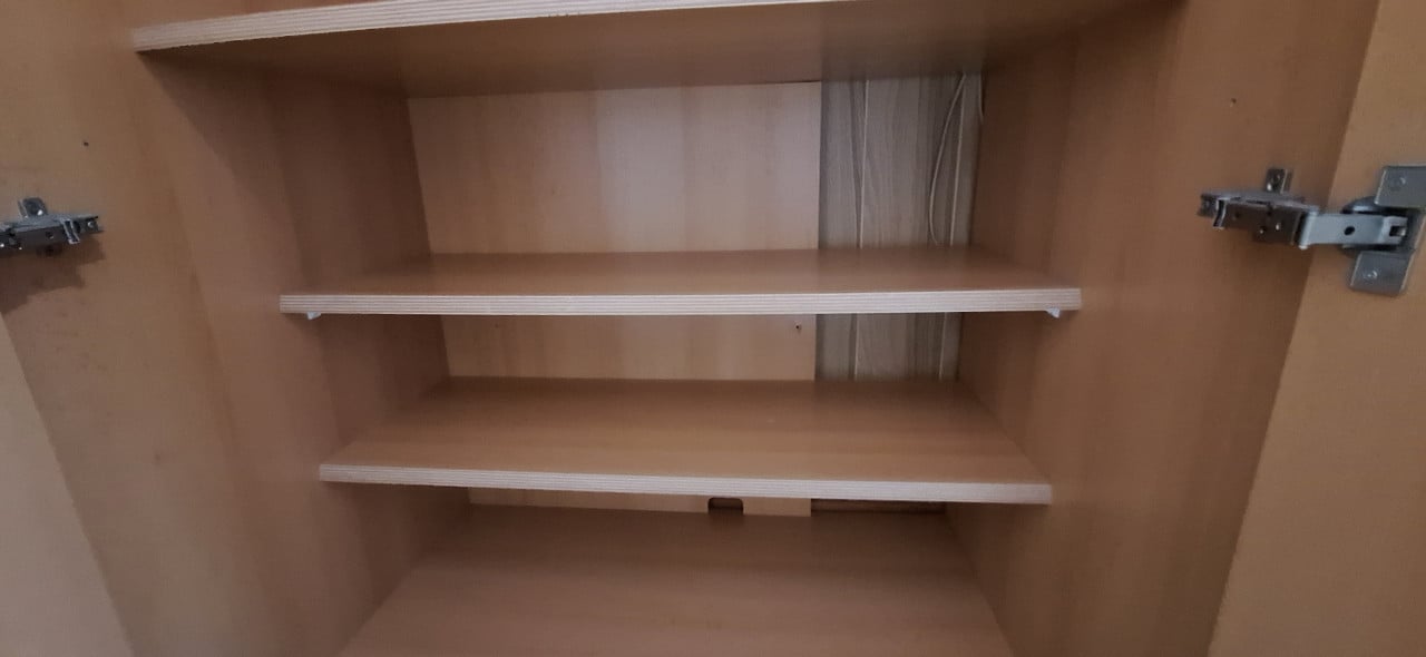 Beukenhouten kast