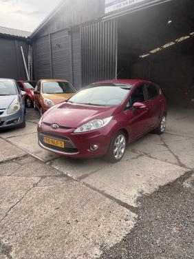 Ford fiesta jaar apk