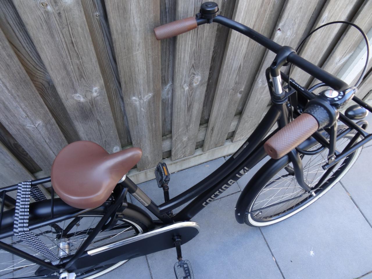 🚲 Cortina U4 Transport Meisjesfiets – 26 inch – Black Matt 🖤