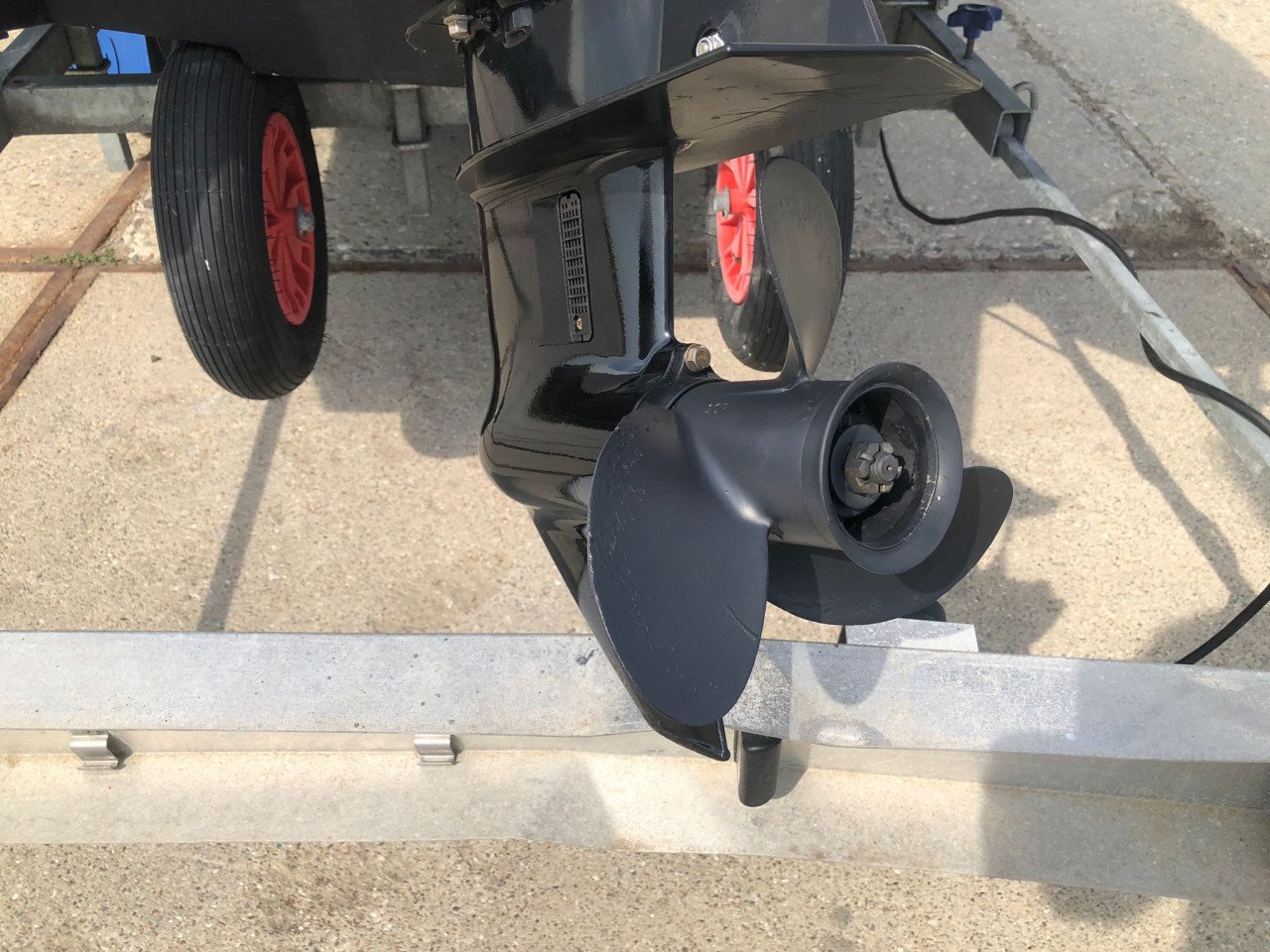 Gentle 535 Sloep met Mercury F20 ELPT EFI en TTH 750kg trailer