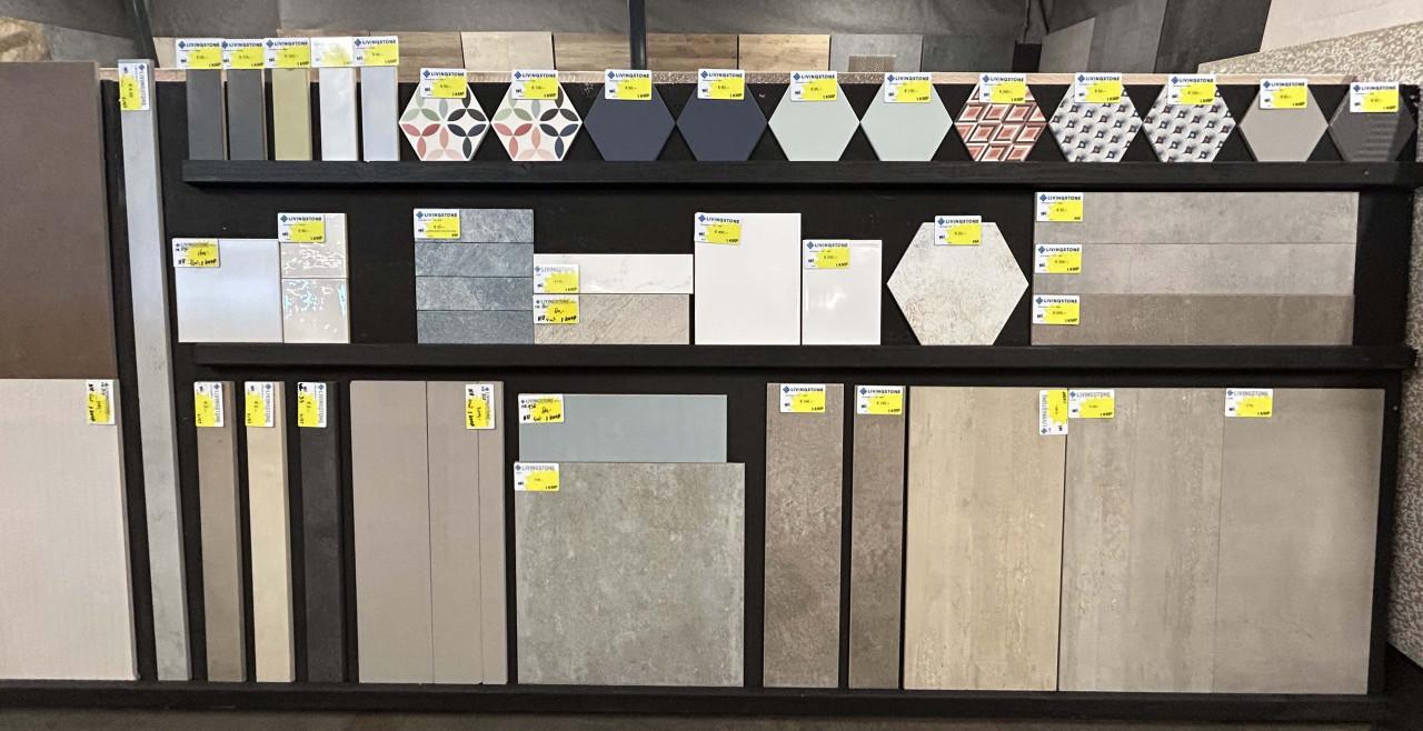 Vloertegels en wandtegels uit voorraad leverbaar