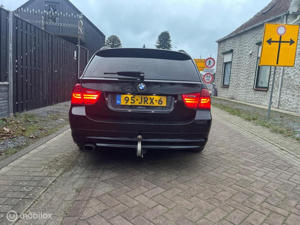 BMW 3-serie touring 318i business line