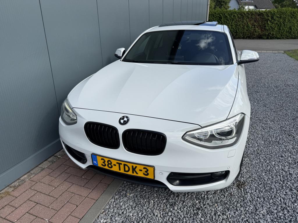 BMW 1 Serie 118i 170pk executive sportline 5-drs