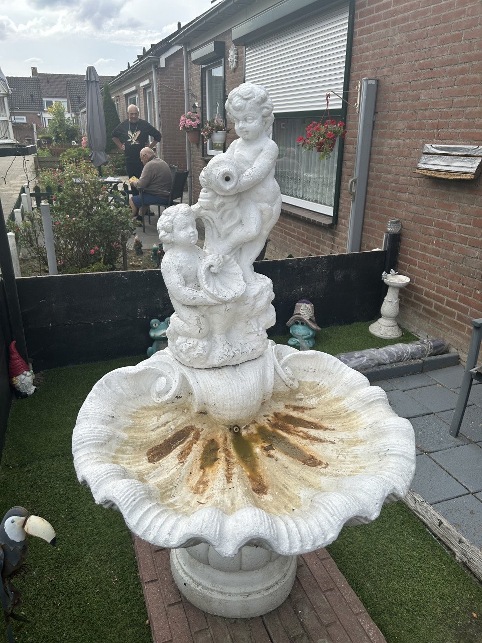 Betonnen fontein