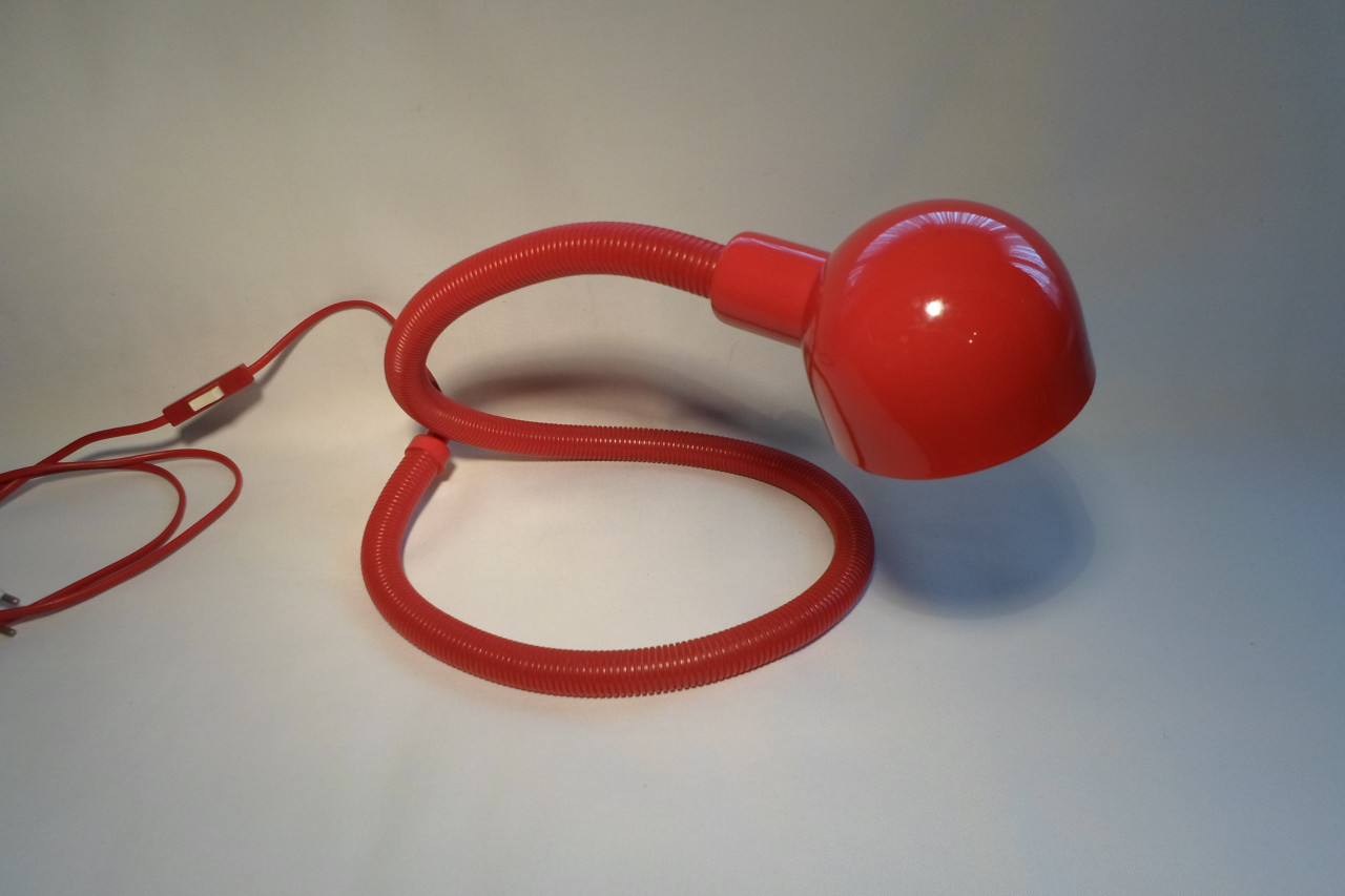 Hebi Isao Valenti Serpent Lamp Rood