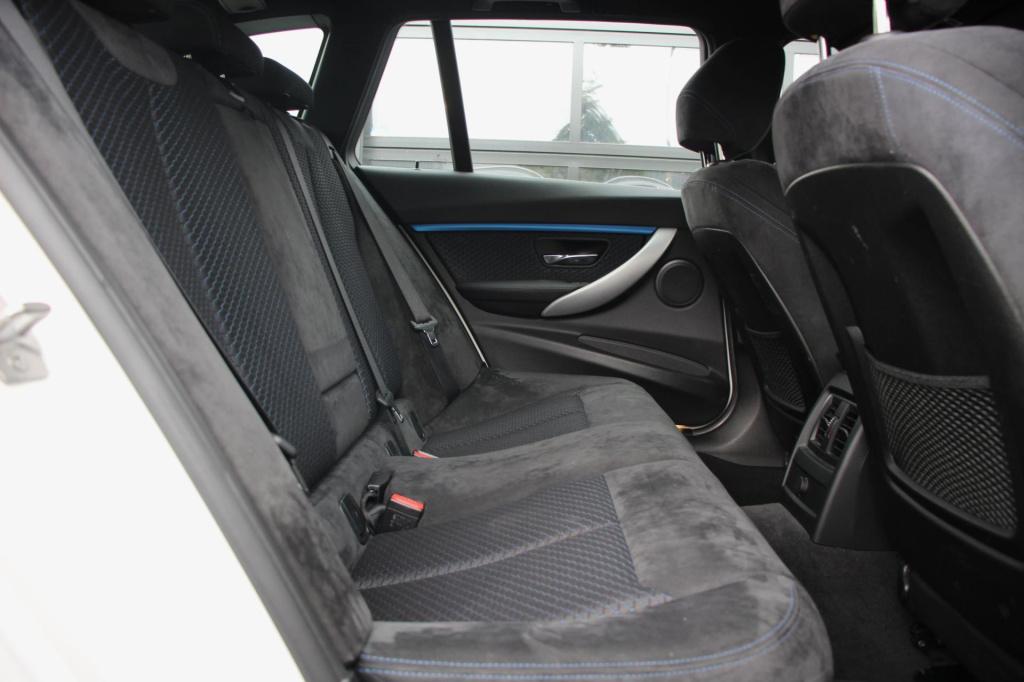 BMW 3-serie touring 318i m sport edition aut. - navi groot - adap led - pdc