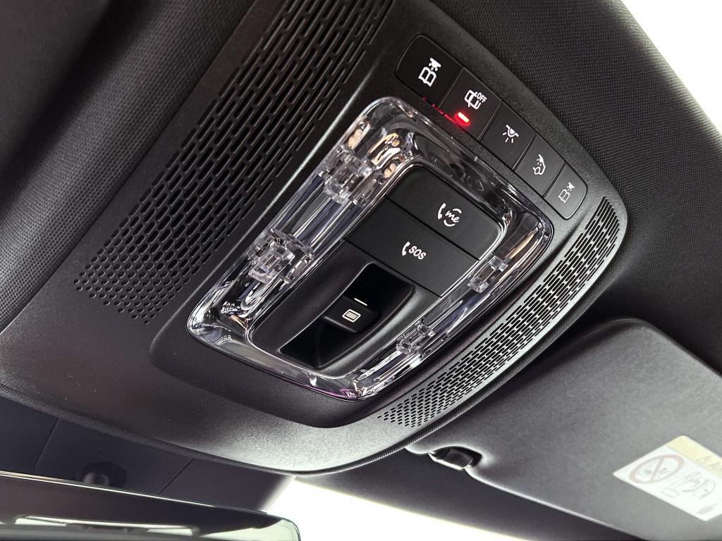 Mercedes-Benz Cla 250 e business solution amg | nightpakket | smartphone in