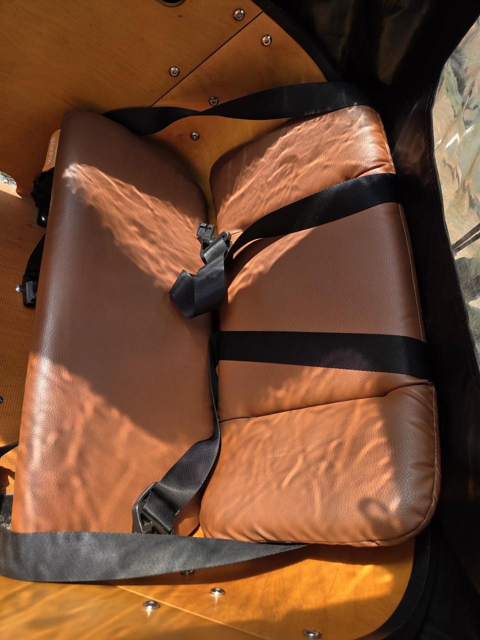 Bakfiets Vogue Carry 2 - elektrisch met huif en kussens