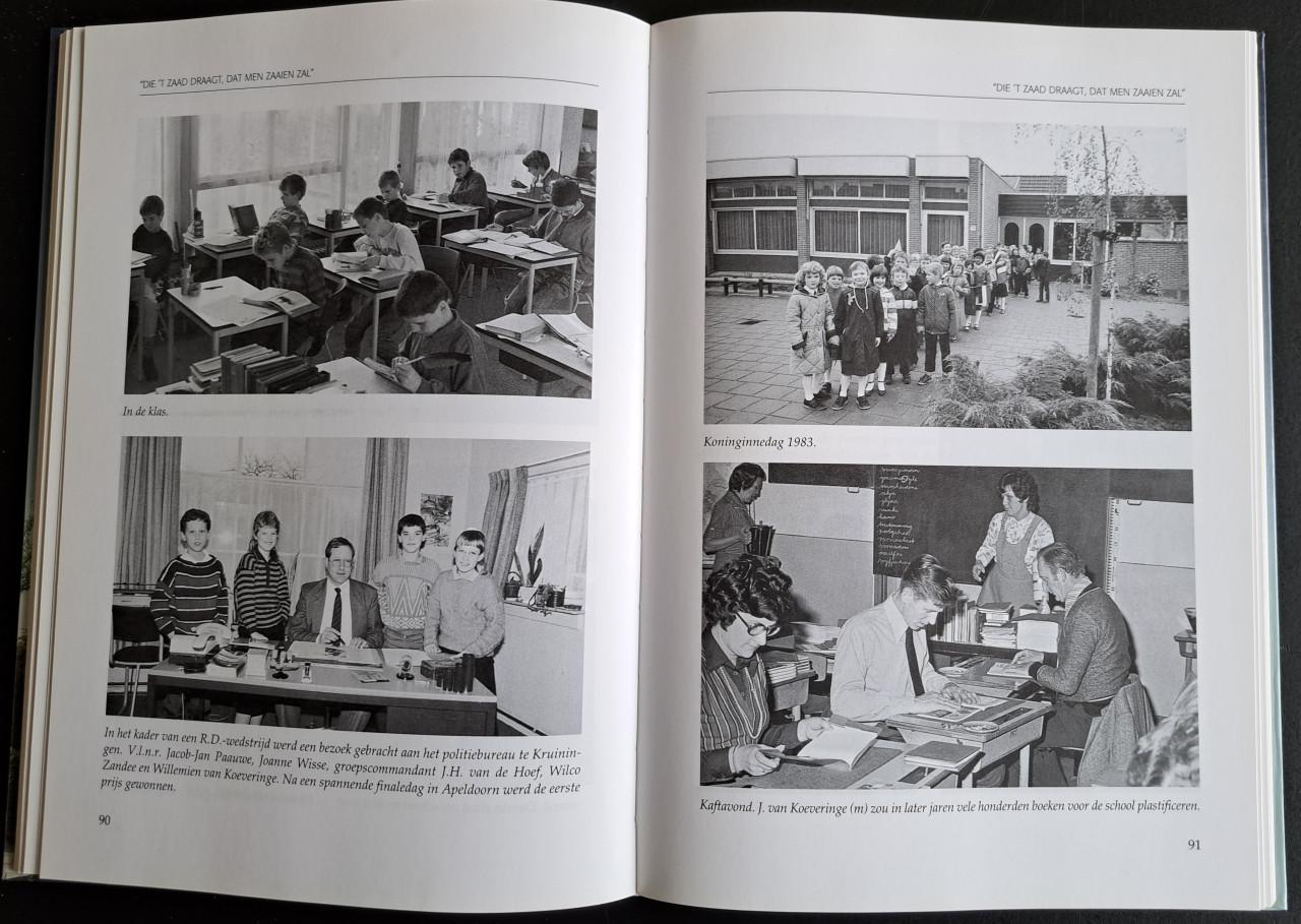 JULIANASCHOOL TE KRABBENDIJKE - 75 jaar - 2000