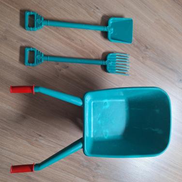 Theo Klein kruiwagen, hark en schep