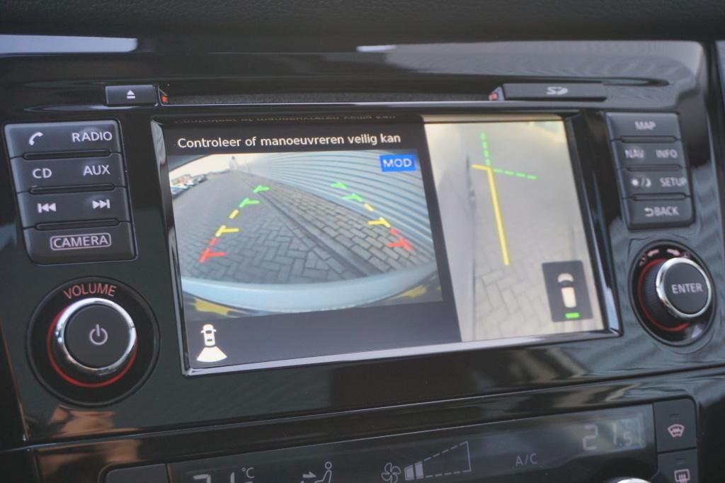 Nissan Qashqai 1.2 tekna - automaat / climate / navi / cruise / leder / cam