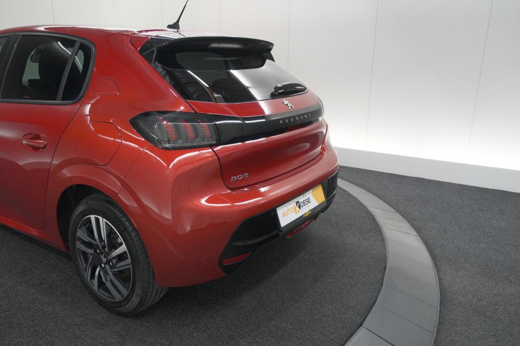 Peugeot 208 puretech 100 allure pack | camera | stoelverwarming | apple car