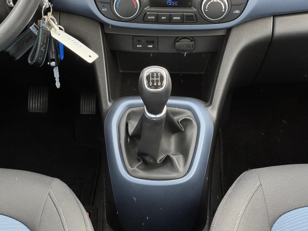 Hyundai I 10 1.0i i-motion comfort plus | radio-cd/mp3 speler | bluetooth t