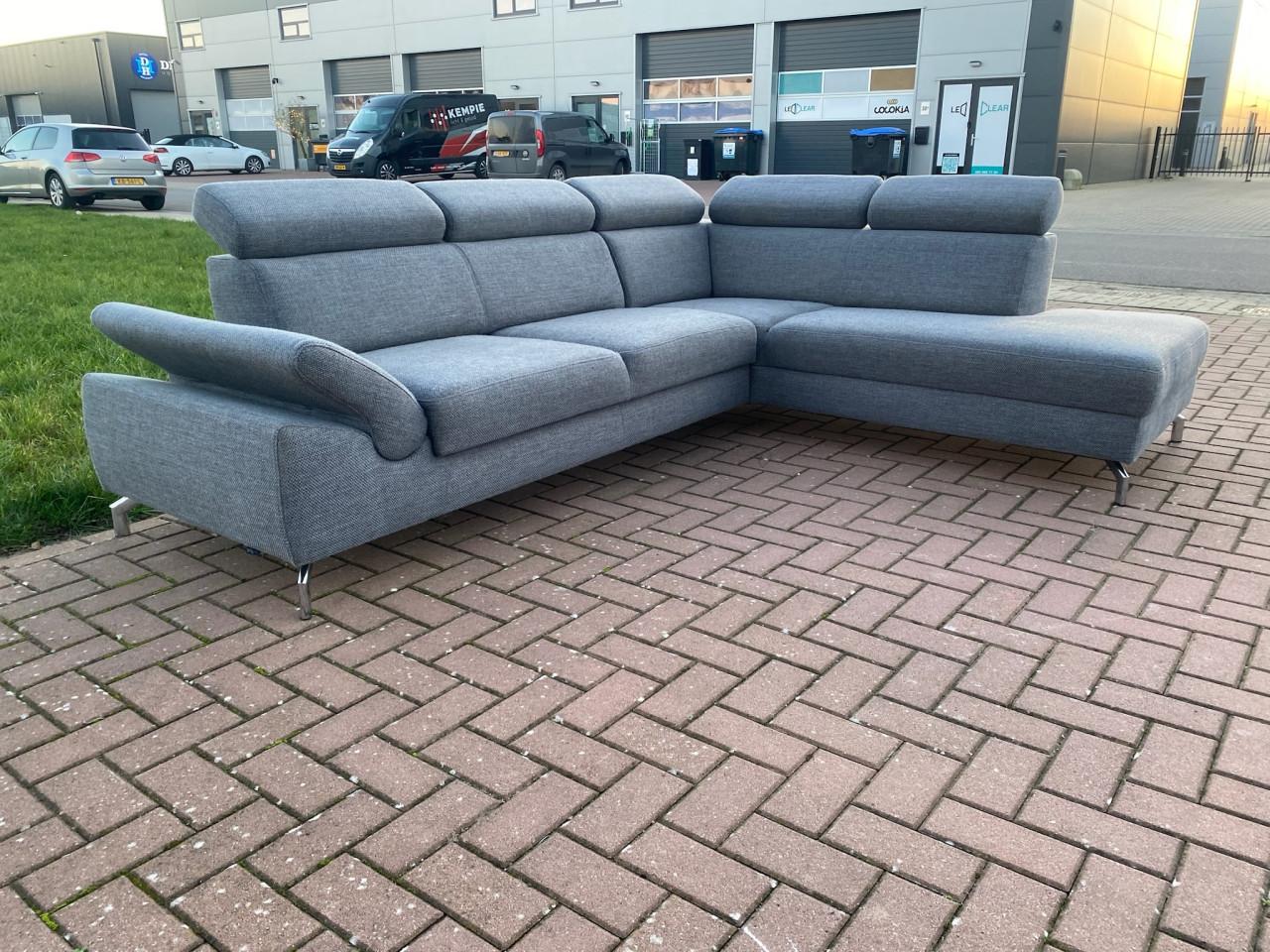 Montèl Grijze Stoffen Hoekbank- Gratis bezorging NL